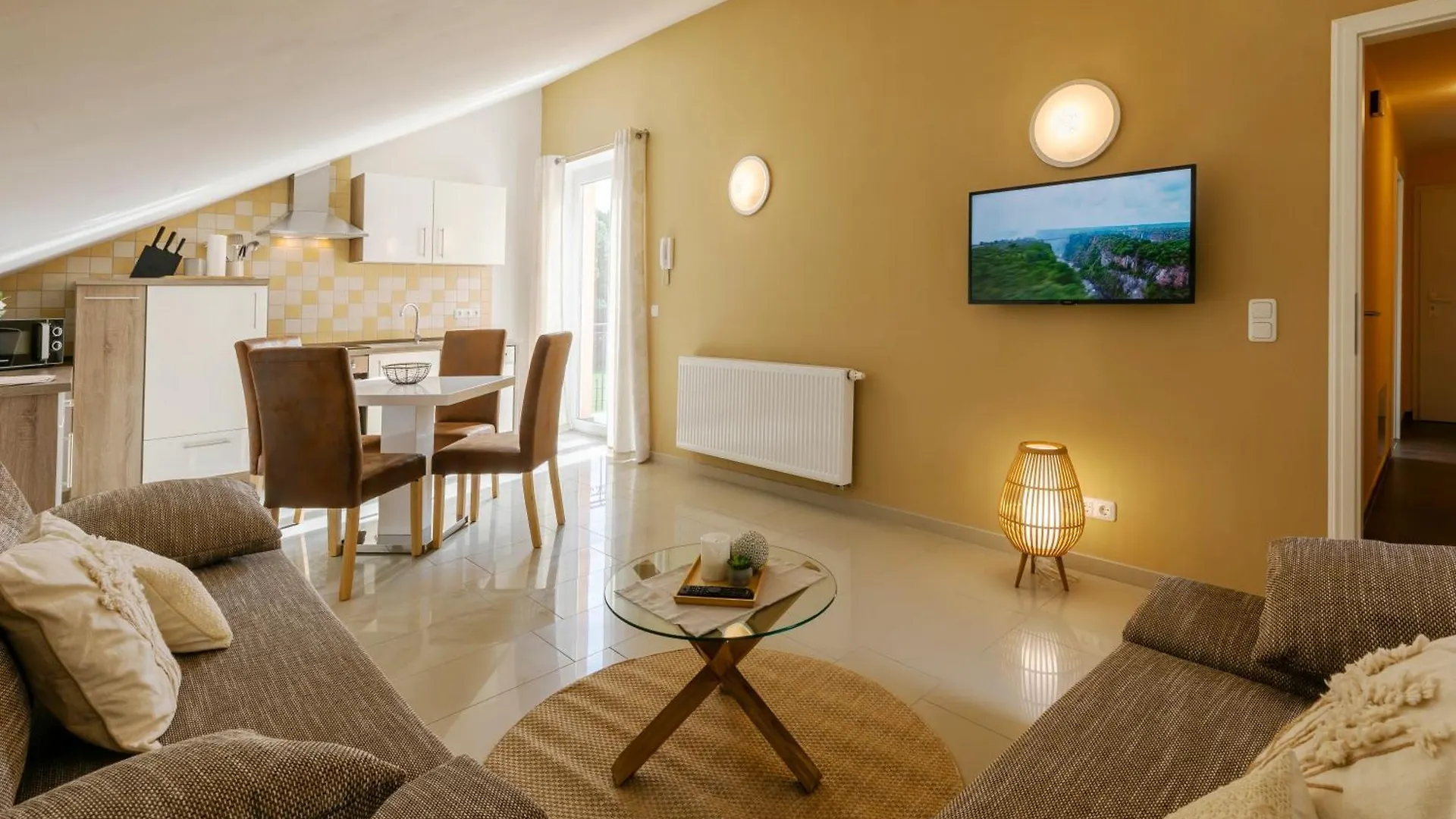 Memory - Ferienapartments & Zimmer - Mediterraner Flair In Der Rhoen Bischofsheim an der Rhön 0*,